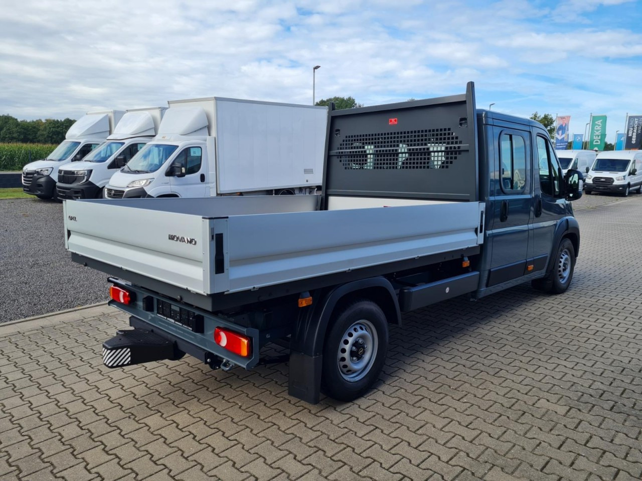 Opel Movano 3,5t Doka 2.2 HDI 140 L3 verstärkt AHK - Flatbed van: picture 4 Opel Movano 3,5t Doka 2.2 HDI 140 L3 verstärkt AHK - Flatbed van: picture 4