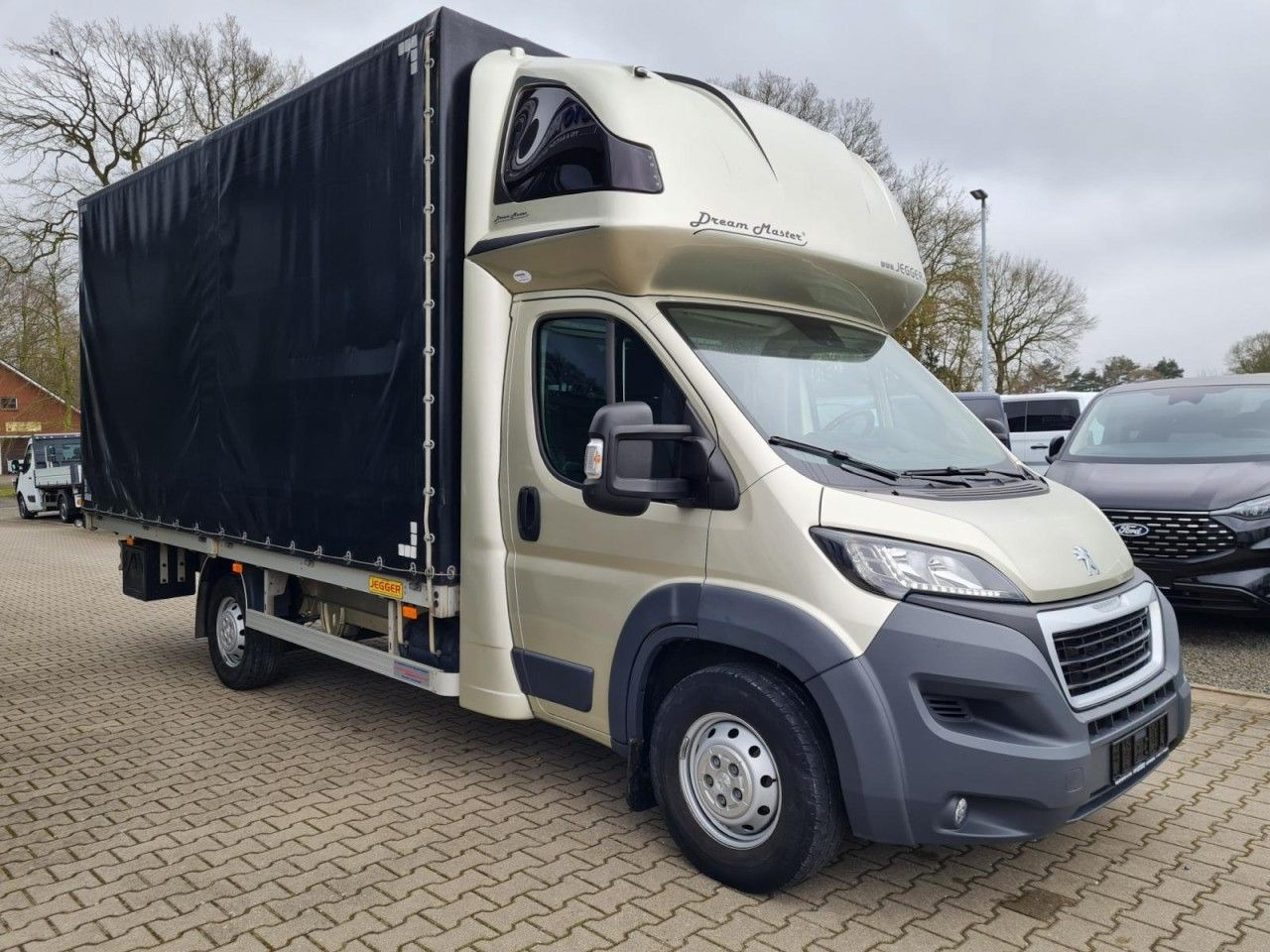 Peugeot Boxer Pritsche L4 Schiebe Plane Schlafkab Luftfe - Curtain side van: picture 3 Peugeot Boxer Pritsche L4 Schiebe Plane Schlafkab Luftfe - Curtain side van: picture 3