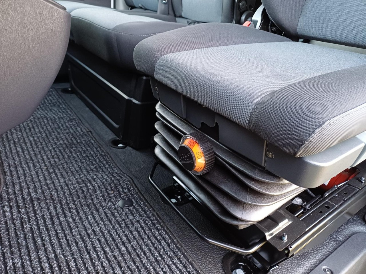 Curtain side van Renault Master 35 Pritsche Schiebe Plane Schlafkab. STHZ: picture 7 Curtain side van Renault Master 35 Pritsche Schiebe Plane Schlafkab. STHZ: picture 7