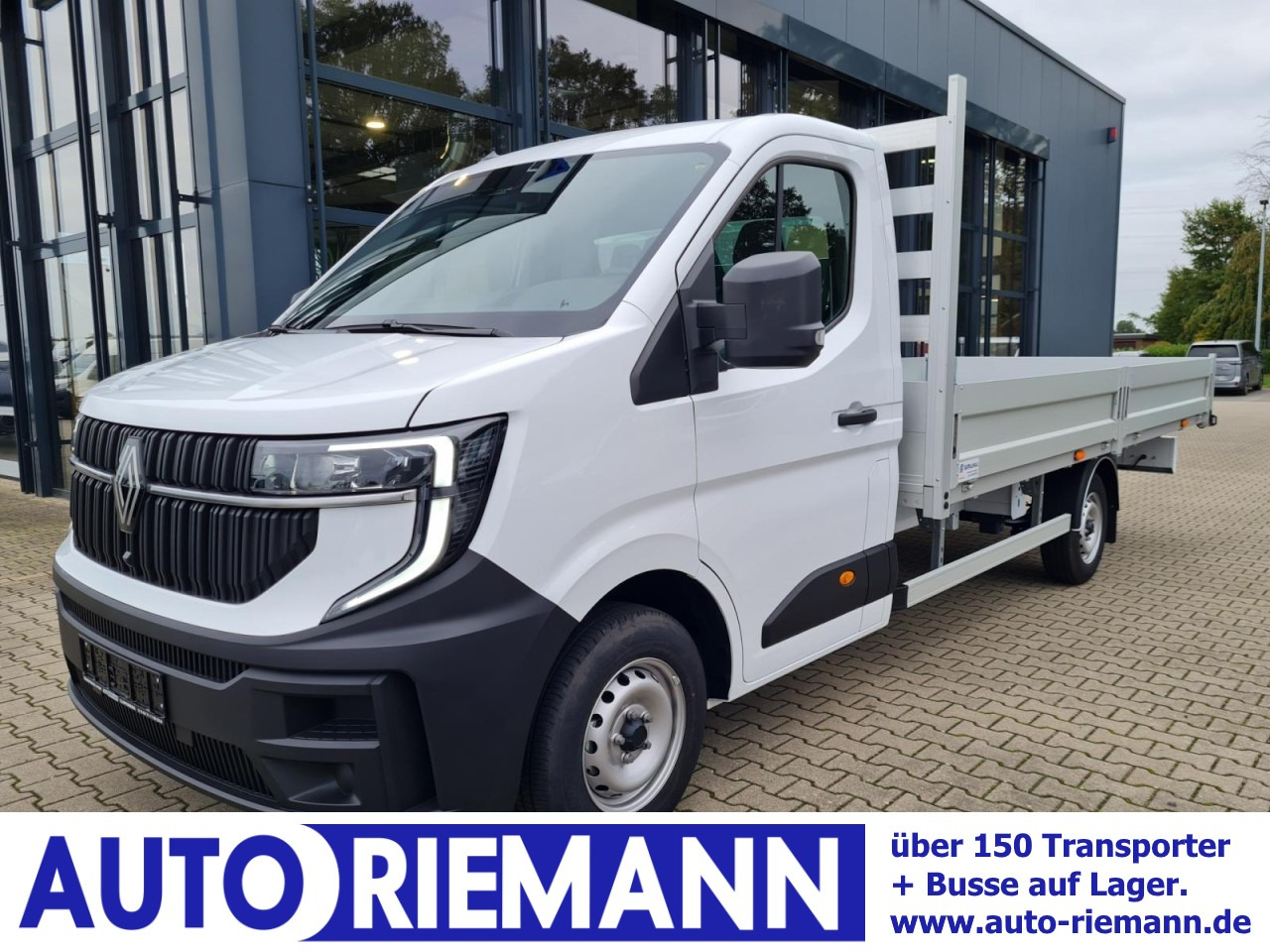 Renault Master 35 Pritsche dCi 170 extra lang 4,85 m - Flatbed van: picture 1 Renault Master 35 Pritsche dCi 170 extra lang 4,85 m - Flatbed van: picture 1