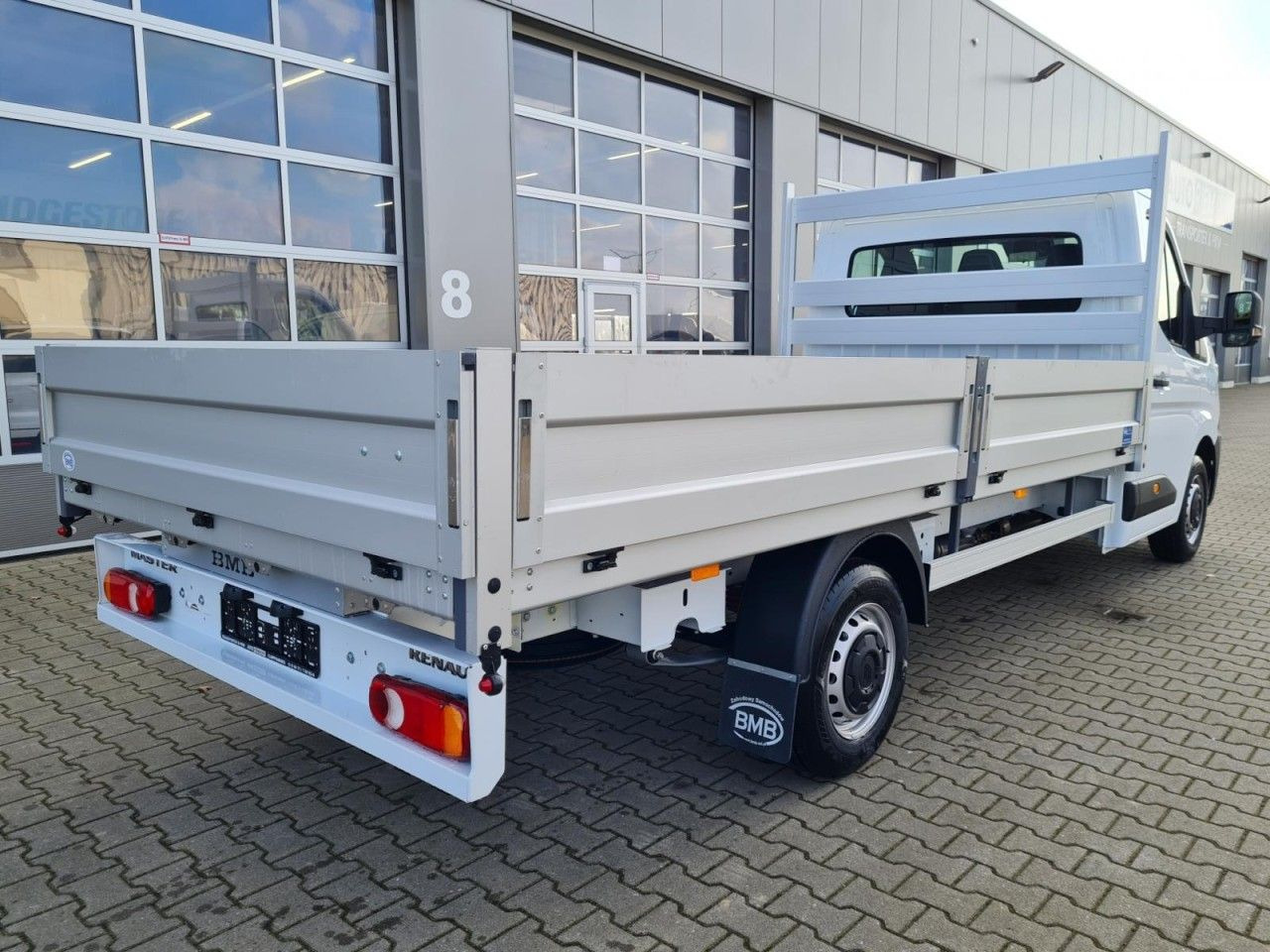Renault Master New 35 Pritsche lang KLIMA KOMFORT TEMPOM - Flatbed van: picture 4 Renault Master New 35 Pritsche lang KLIMA KOMFORT TEMPOM - Flatbed van: picture 4