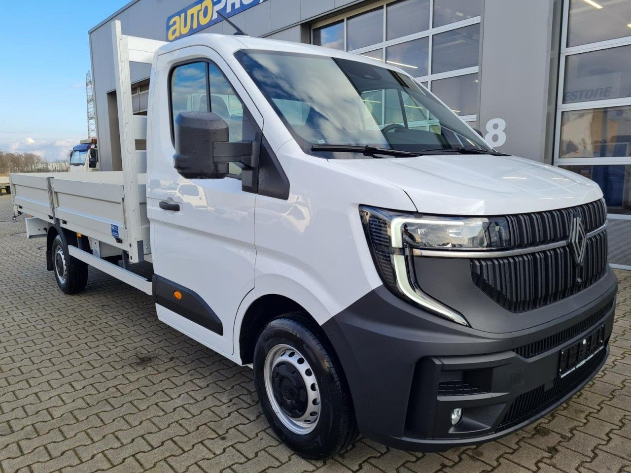 Renault Master New 35 Pritsche lang KLIMA KOMFORT TEMPOM - Flatbed van: picture 3 Renault Master New 35 Pritsche lang KLIMA KOMFORT TEMPOM - Flatbed van: picture 3