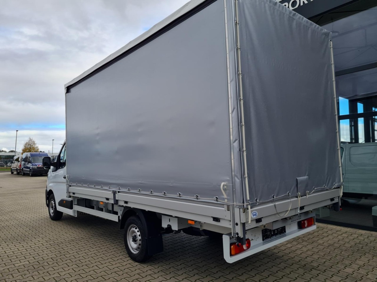 Curtain side van Renault Master Pritsche 2x Schiebe Plane 10 Pal. LUFTFEDERUNG: picture 7