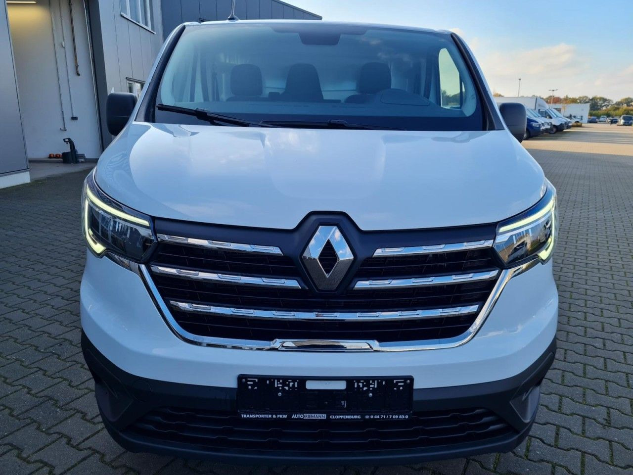 Renault Trafic Kühlkasten L2 Frischdienst 3.0to Tempomat - Small van: picture 2 Renault Trafic Kühlkasten L2 Frischdienst 3.0to Tempomat - Small van: picture 2