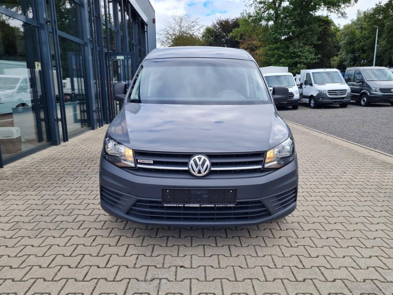 Volkswagen Caddy Kombi 4Motion TDi 5-Sitze KLIMA STHZ TEMPO - Passenger van: picture 2 Volkswagen Caddy Kombi 4Motion TDi 5-Sitze KLIMA STHZ TEMPO - Passenger van: picture 2