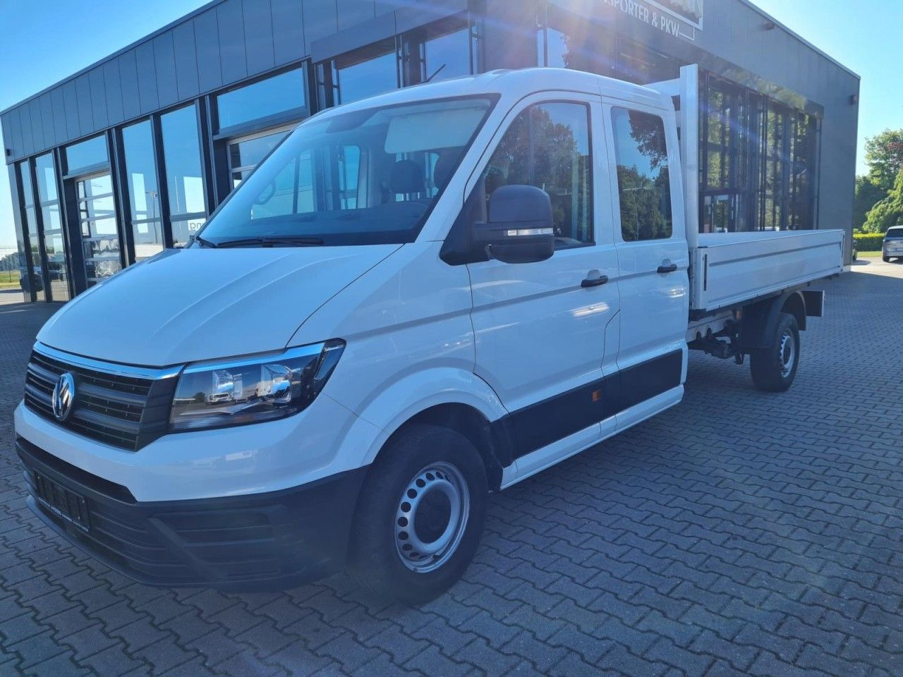 Volkswagen Crafter 35 Doka TDI lang AHK Klima - Flatbed van, Combi van: picture 3 Volkswagen Crafter 35 Doka TDI lang AHK Klima - Flatbed van, Combi van: picture 3