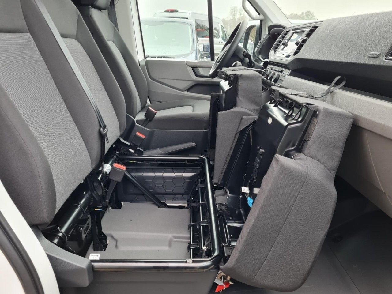 Panel van Volkswagen Crafter 35 Kasten MR hoch KLIMA KAMERA NAVI/APP: picture 19