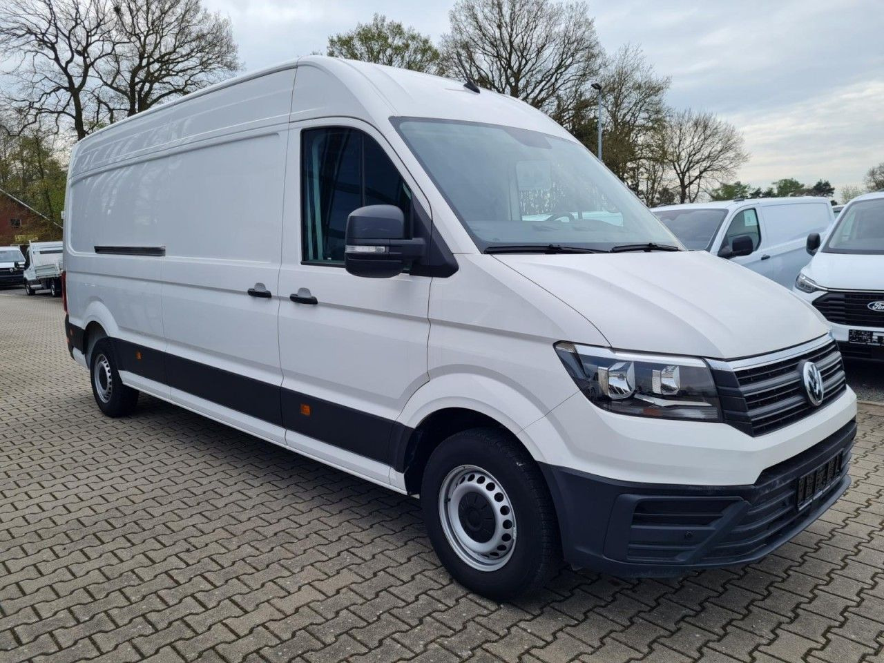 Volkswagen Crafter 35 Kasten lang L4H2 KLIMA NAVI_APP HOLZB Volkswagen Crafter 35 Kasten lang L4H2 KLIMA NAVI_APP HOLZB - Panel van: picture 3 Volkswagen Crafter 35 Kasten lang L4H2 KLIMA NAVI_APP HOLZB Volkswagen Crafter 35 Kasten lang L4H2 KLIMA NAVI_APP HOLZB - Panel van: picture 3