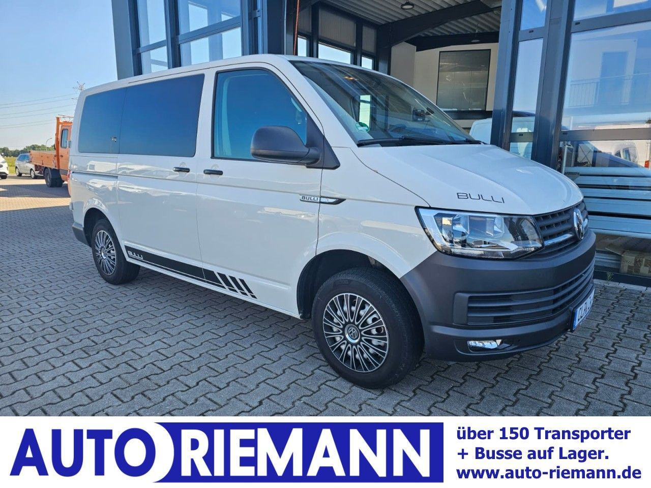 Volkswagen T6 Camper 2.0 TDI AHK KAMERA ZUSATZBATTERIE - Camper van: picture 1 Volkswagen T6 Camper 2.0 TDI AHK KAMERA ZUSATZBATTERIE - Camper van: picture 1