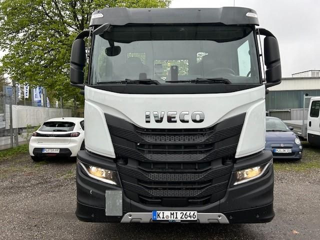 Iveco X-WAY AD280X46Y/PS ON Palfinger PH T20 SLD5 3... - Hook lift truck: picture 2 Iveco X-WAY AD280X46Y/PS ON Palfinger PH T20 SLD5 3... - Hook lift truck: picture 2
