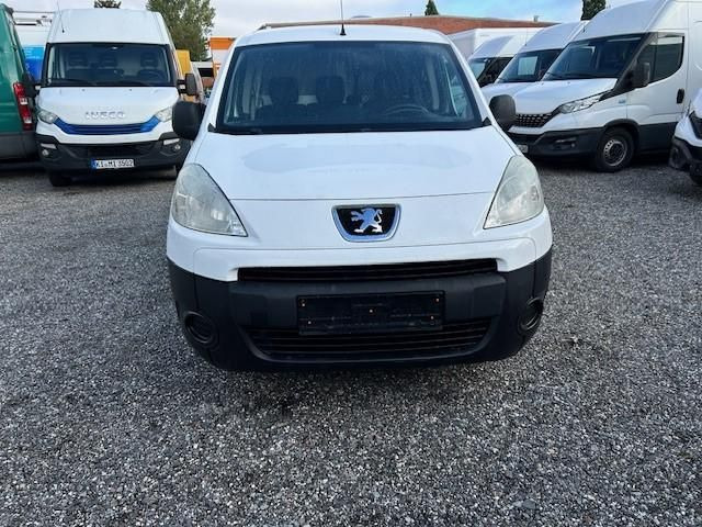 Peugeot Partner L1 Komfort Kühlkoffer 66 kW (90 PS), ... - Minibus, Passenger van: picture 2 Peugeot Partner L1 Komfort Kühlkoffer 66 kW (90 PS), ... - Minibus, Passenger van: picture 2