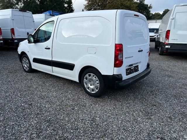 Peugeot Partner L1 Komfort Kühlkoffer 66 kW (90 PS), ... - Minibus, Passenger van: picture 5 Peugeot Partner L1 Komfort Kühlkoffer 66 kW (90 PS), ... - Minibus, Passenger van: picture 5