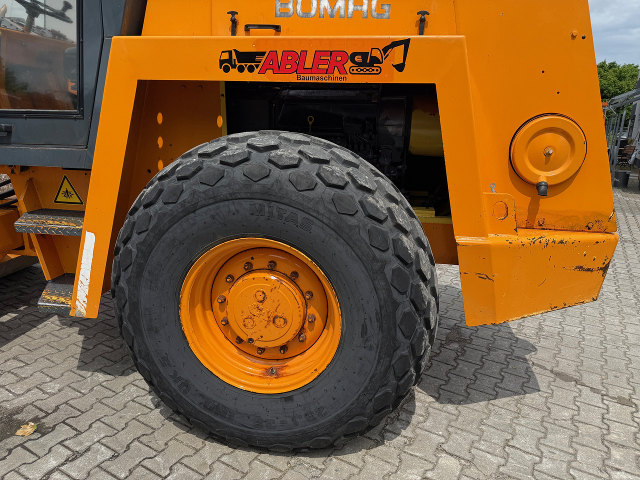 Compactor Bomag BW 213D-2 Walzenzug: picture 6