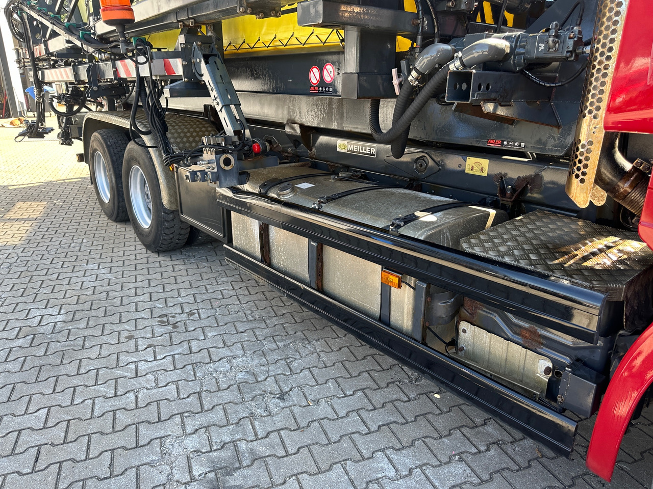 Hook lift truck Scania R580 Abrollkipper V8 Mit Küpper Weisser Enteisungsgerät 45m: picture 10