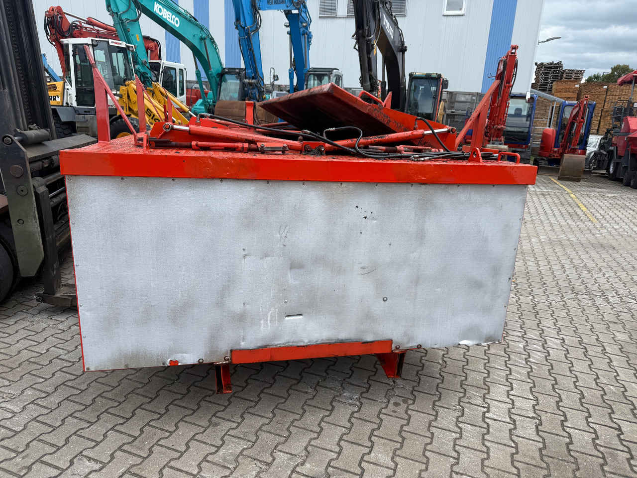 Graber ISOGRA Asphalt Thermo Container - Swap body/ Container, Asphalt machine: picture 4 Graber ISOGRA Asphalt Thermo Container - Swap body/ Container, Asphalt machine: picture 4