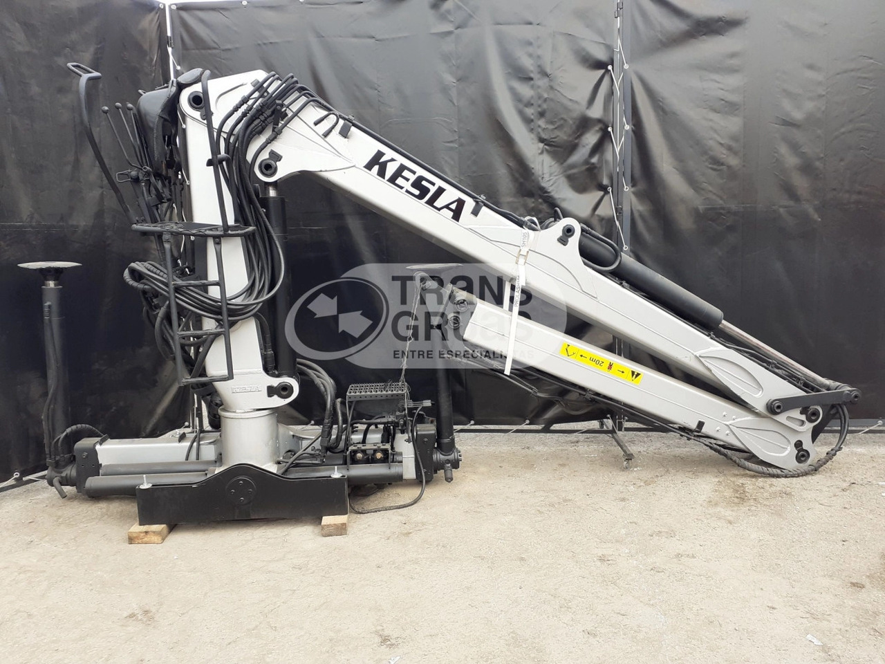 Grúa Kesla 2009L - Loader crane for Truck: picture 3 Grúa Kesla 2009L - Loader crane for Truck: picture 3
