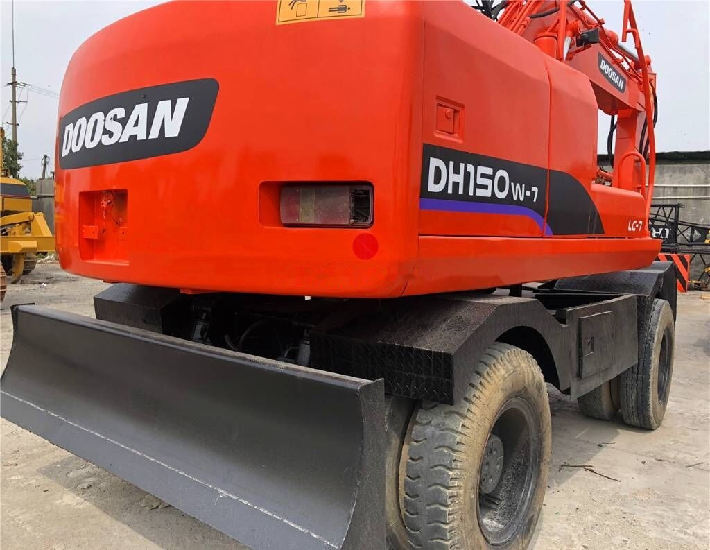 Doosan 150W-7 - Wheel excavator: picture 3 Doosan 150W-7 - Wheel excavator: picture 3