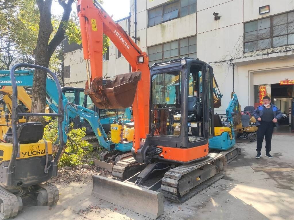 Hitachi ZX 30 - Mini excavator: picture 1 Hitachi ZX 30 - Mini excavator: picture 1