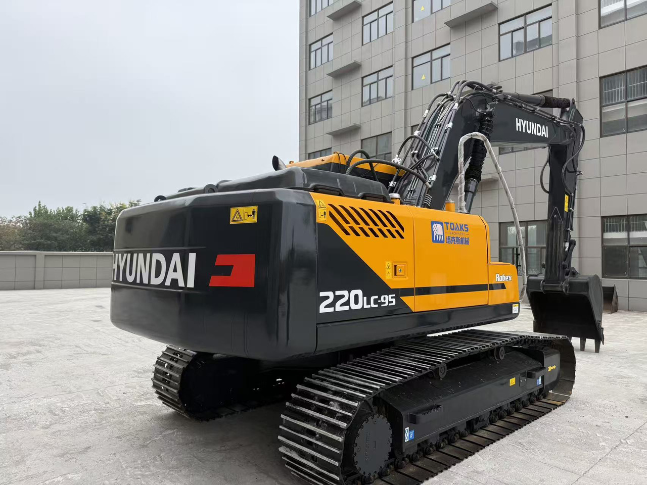 Hyudai R220LC-9S - Excavator: picture 5 Hyudai R220LC-9S - Excavator: picture 5
