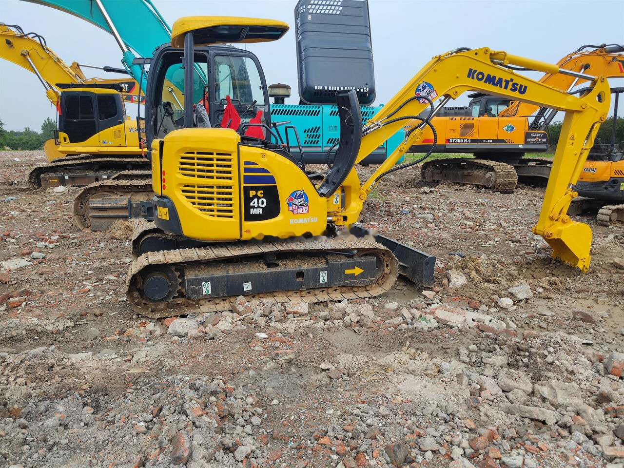 Komatsu PC40MR - Crawler excavator: picture 4 Komatsu PC40MR - Crawler excavator: picture 4