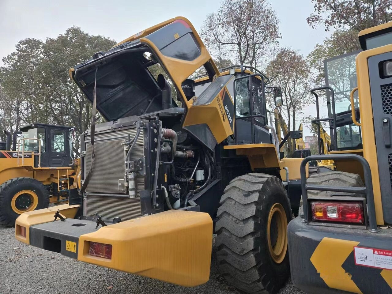 LiuGong CLG862H - Wheel loader: picture 4 LiuGong CLG862H - Wheel loader: picture 4