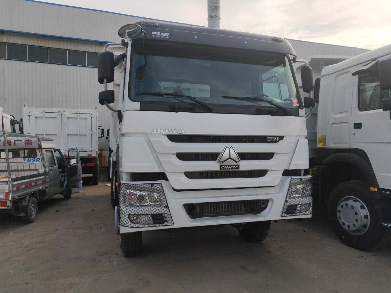 Tipper Sinotruk HOWO 371 6*4 Dump truck: picture 9