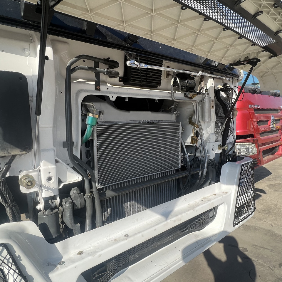 Sinotruk HOWO 371 6*4 Fence truck - Dropside/ Flatbed truck: picture 2 Sinotruk HOWO 371 6*4 Fence truck - Dropside/ Flatbed truck: picture 2