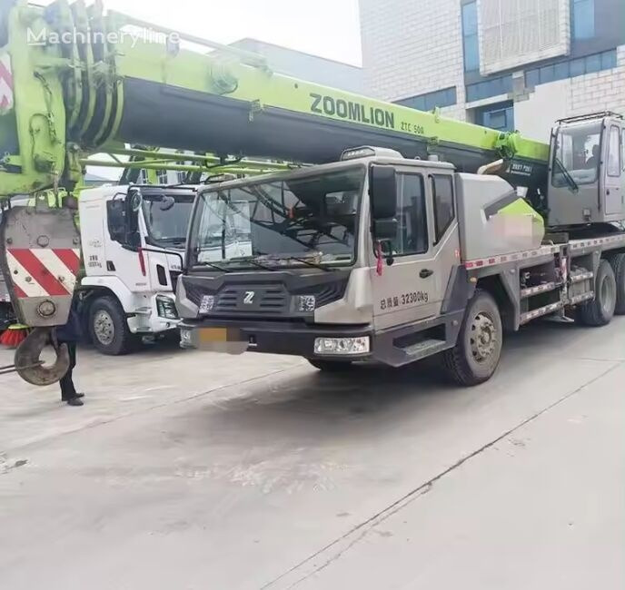 Mobile crane Zoomlion ZTC250-1: picture 6