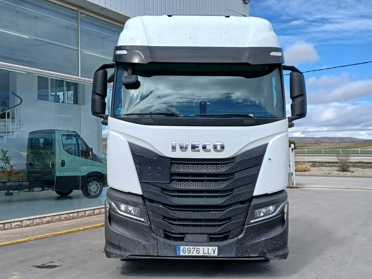 Cabeza Tractora IVECO 460 AUTOMATICO INTARDER ADR - Tractor unit: picture 2 Cabeza Tractora IVECO 460 AUTOMATICO INTARDER ADR - Tractor unit: picture 2