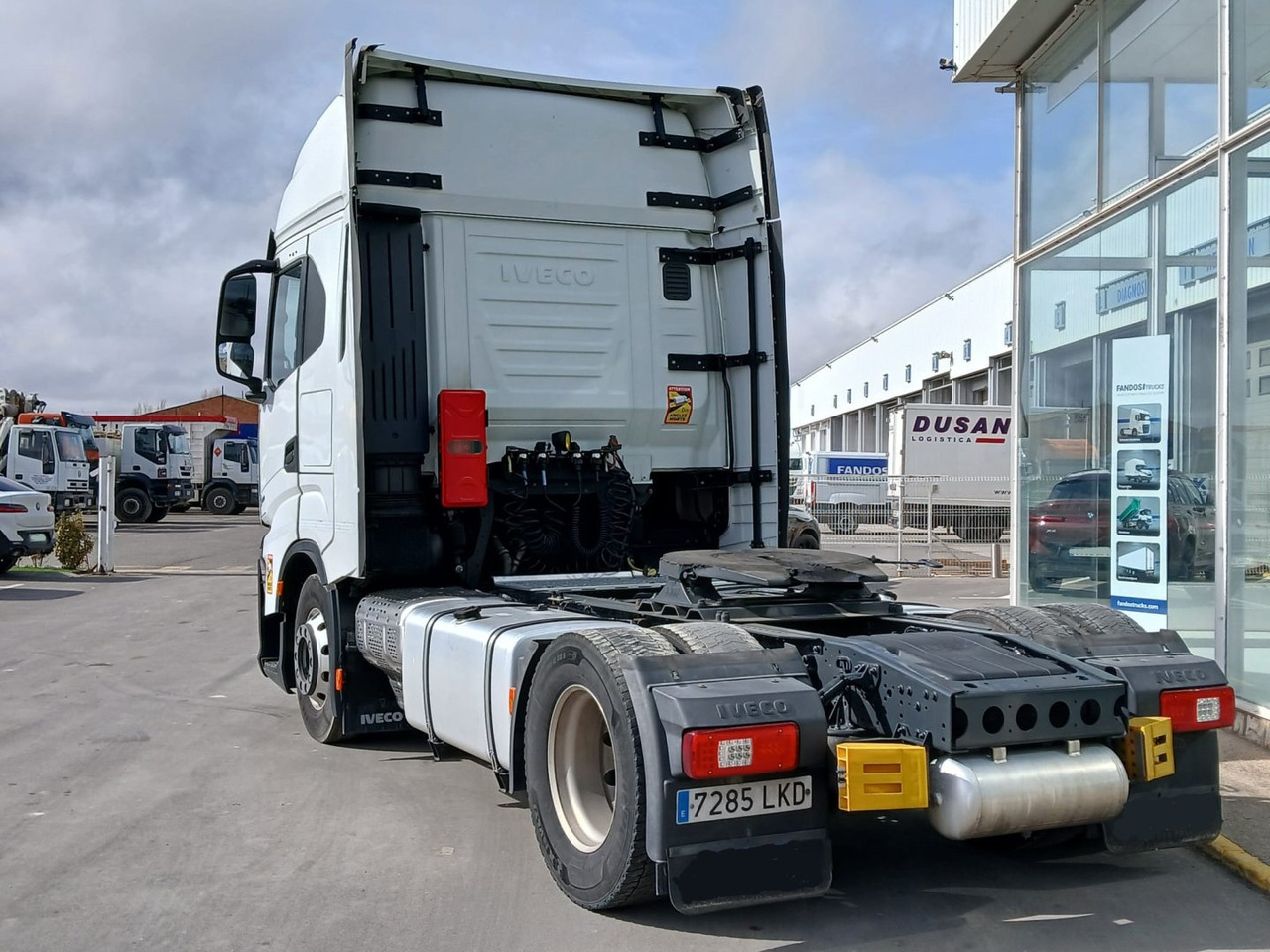 Cabeza Tractora IVECO 460 AUTOMATICO INTARDER ADR - Tractor unit: picture 4 Cabeza Tractora IVECO 460 AUTOMATICO INTARDER ADR - Tractor unit: picture 4