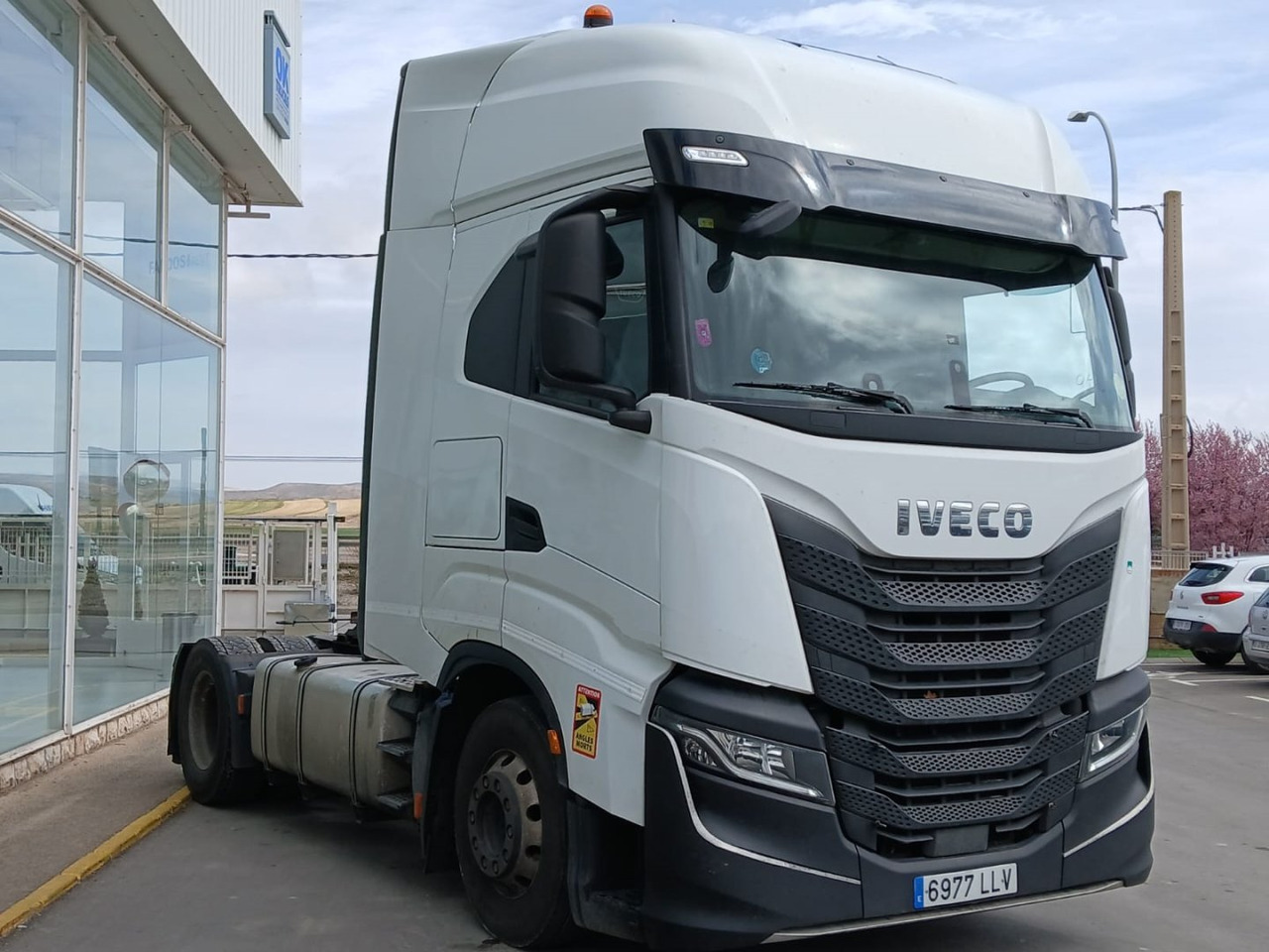 Cabeza Tractora IVECO 460 AUTOMATICO INTARDER ADR - Tractor unit: picture 3 Cabeza Tractora IVECO 460 AUTOMATICO INTARDER ADR - Tractor unit: picture 3