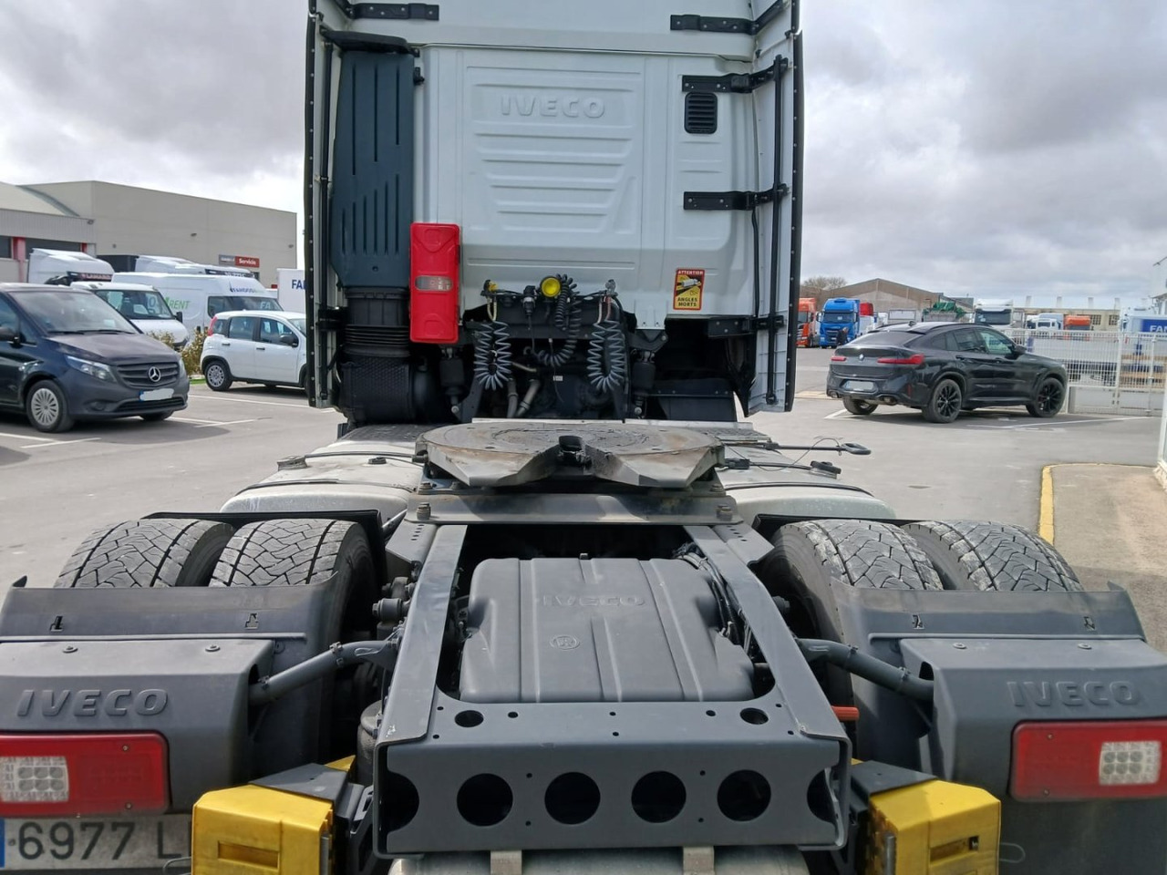 Cabeza Tractora IVECO 460 AUTOMATICO INTARDER ADR - Tractor unit: picture 5 Cabeza Tractora IVECO 460 AUTOMATICO INTARDER ADR - Tractor unit: picture 5