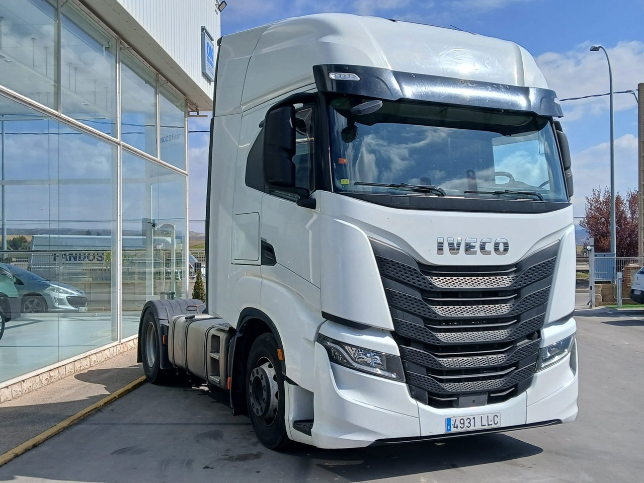 Cabeza Tractora IVECO 480 AUTOMATICO CON INTARDER - Tractor unit: picture 3 Cabeza Tractora IVECO 480 AUTOMATICO CON INTARDER - Tractor unit: picture 3