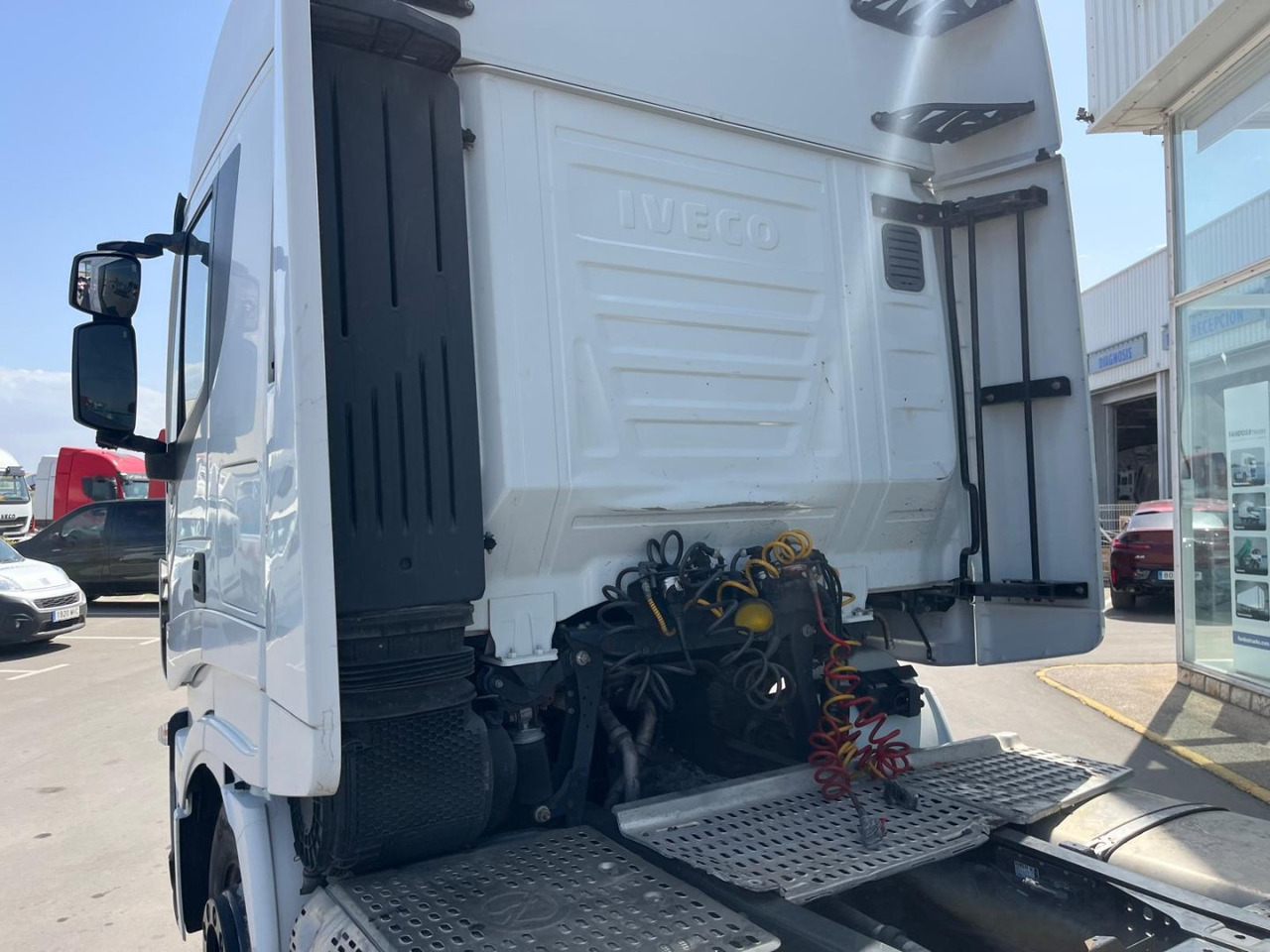 Cabeza Tractora IVECO 480 AUTOMATICO CON INTARDER - Tractor unit: picture 4 Cabeza Tractora IVECO 480 AUTOMATICO CON INTARDER - Tractor unit: picture 4