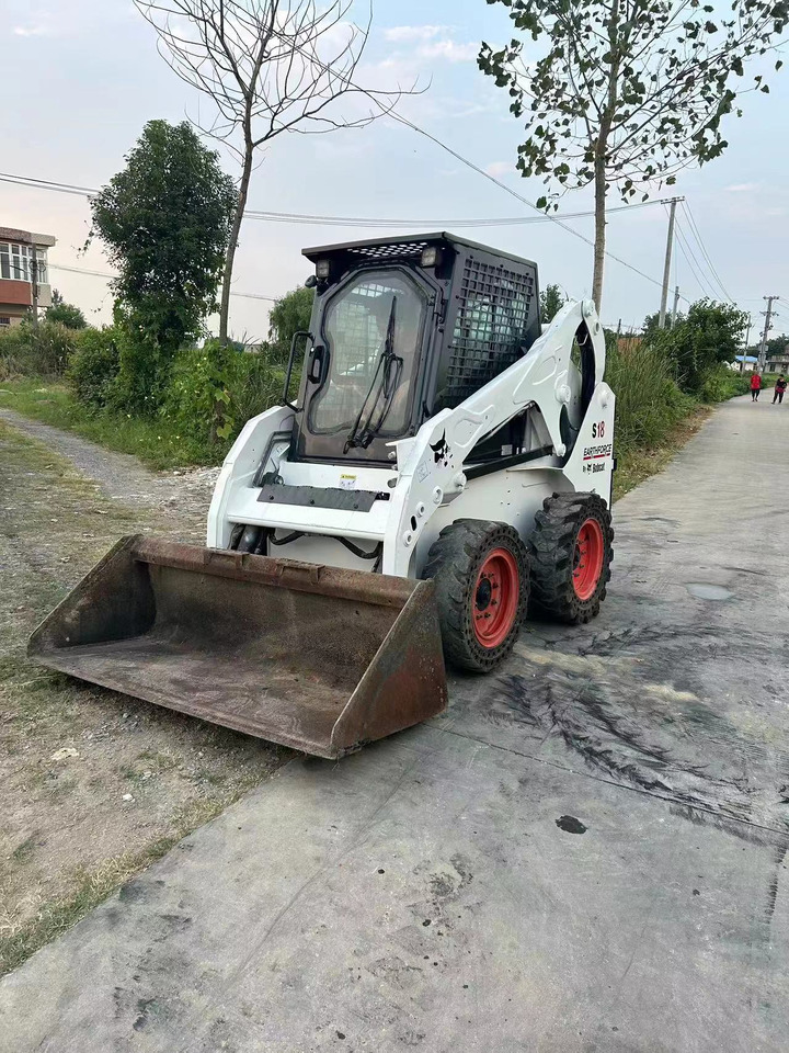 BOBCAT S18 - Skid steer loader: picture 2 BOBCAT S18 - Skid steer loader: picture 2