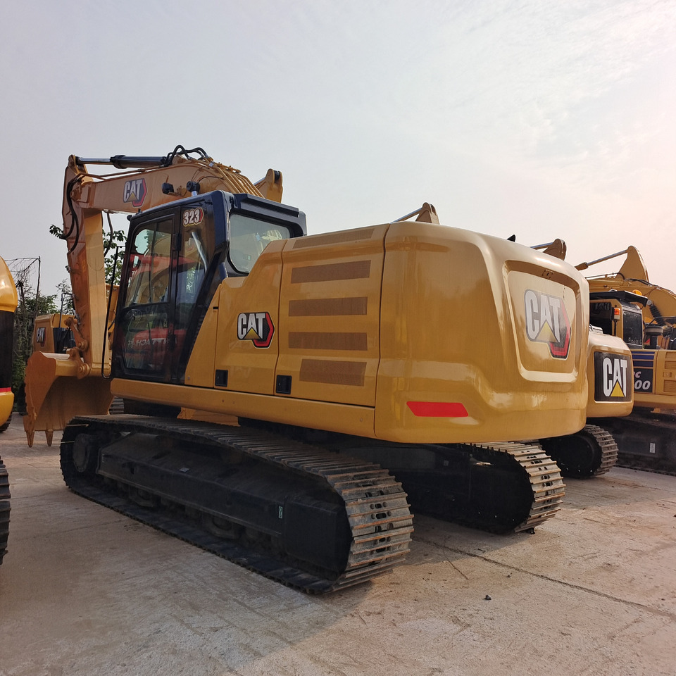 CATERPILLAR 323 CAT - Crawler excavator: picture 3 CATERPILLAR 323 CAT - Crawler excavator: picture 3