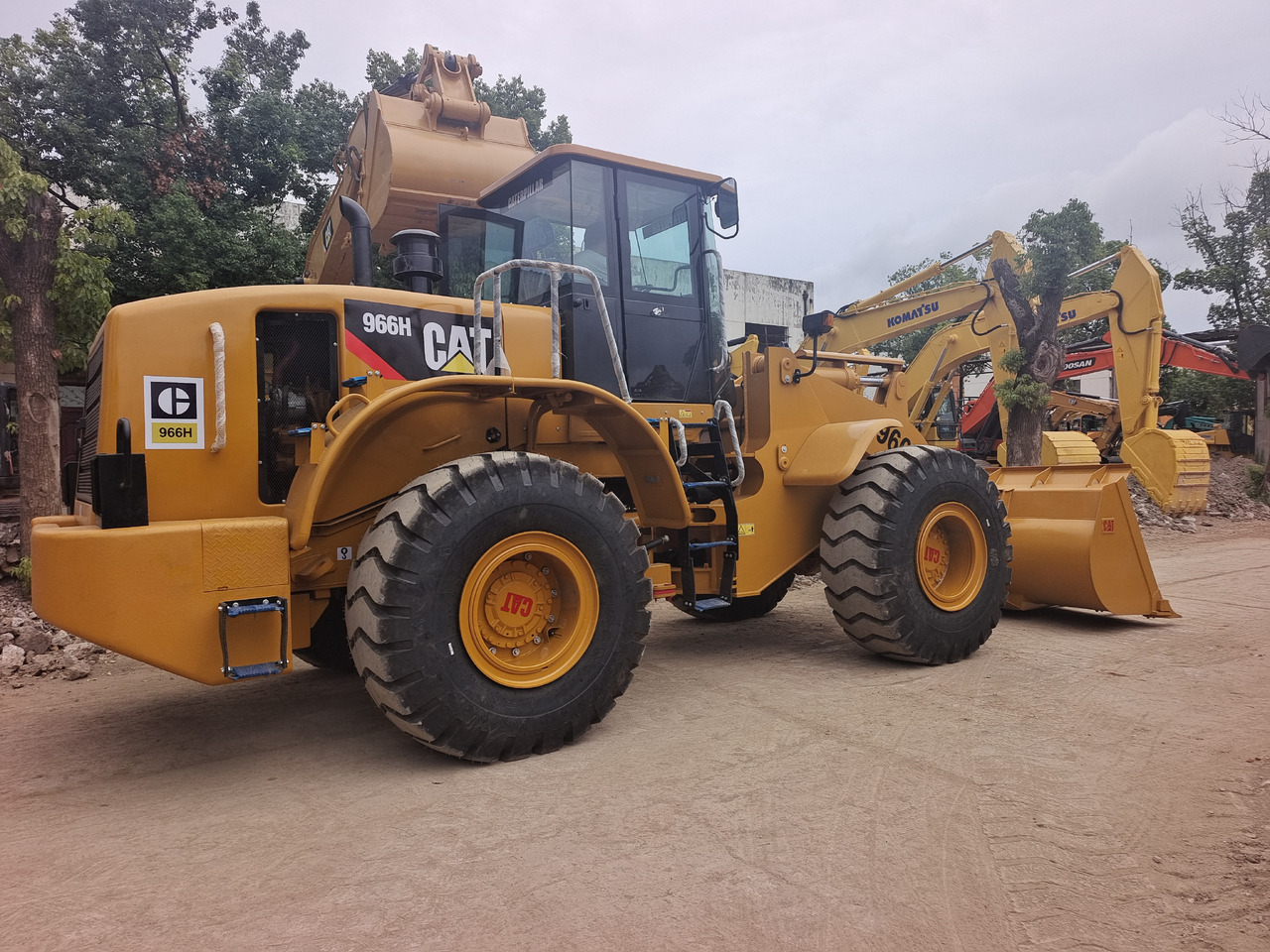 CATERPILLAR 966H CAT - Wheel loader: picture 1 CATERPILLAR 966H CAT - Wheel loader: picture 1