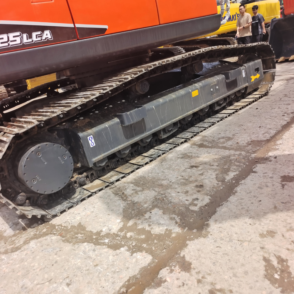 DOOSAN DX225LCA - Crawler excavator: picture 2 DOOSAN DX225LCA - Crawler excavator: picture 2