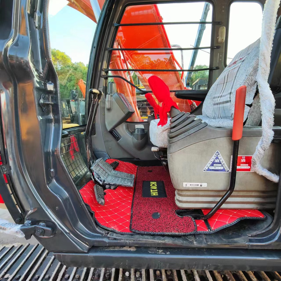 HITACHI ZX120 ZAXIS 120 - Crawler excavator: picture 4 HITACHI ZX120 ZAXIS 120 - Crawler excavator: picture 4
