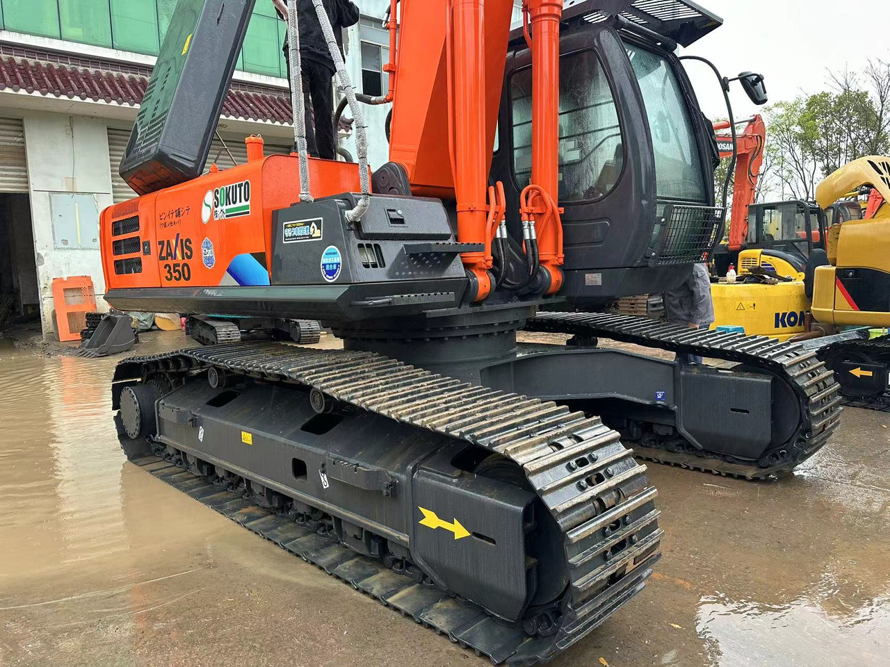 HITACHI ZX350-3G - Crawler excavator: picture 3 HITACHI ZX350-3G - Crawler excavator: picture 3
