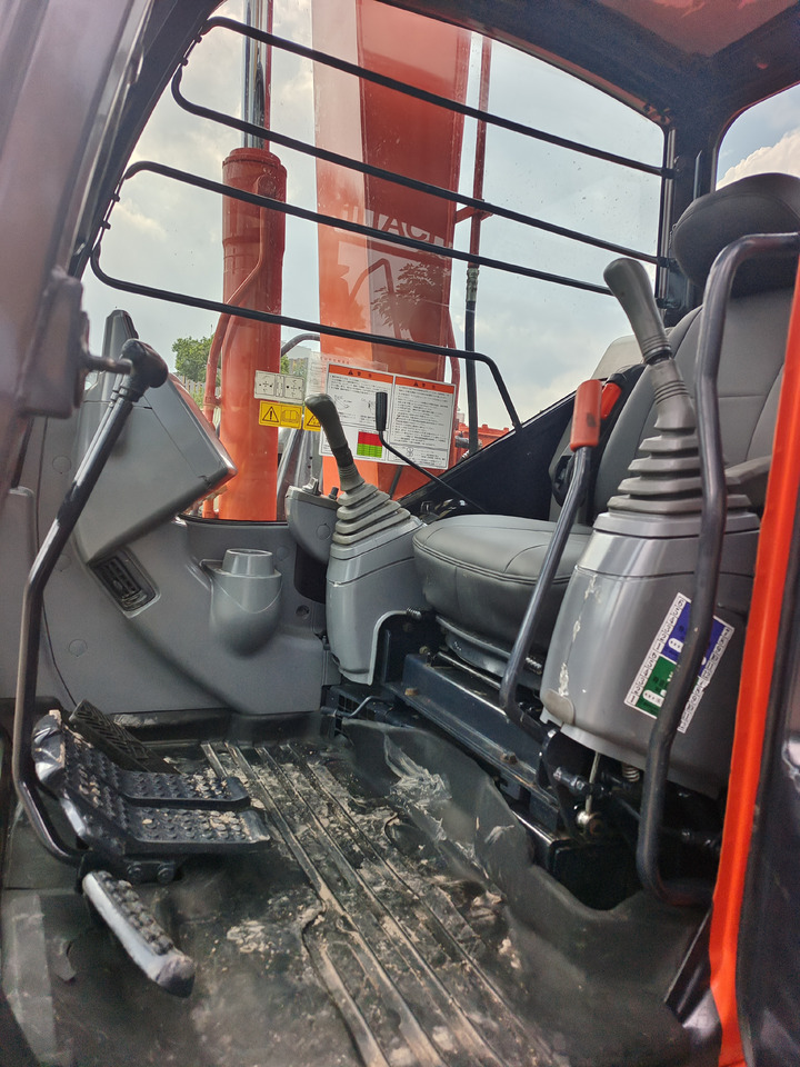 HITACHI ZX70 - Mini excavator: picture 4 HITACHI ZX70 - Mini excavator: picture 4