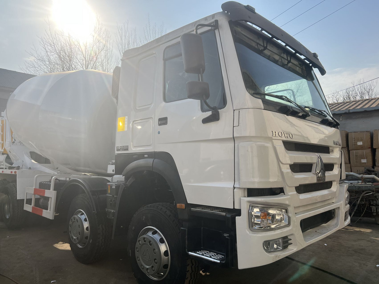 HOWO 371 8X4 16 Cubic Meter SINOTRUK Howo Concrete Mixer Truck - Concrete mixer truck: picture 5 HOWO 371 8X4 16 Cubic Meter SINOTRUK Howo Concrete Mixer Truck - Concrete mixer truck: picture 5