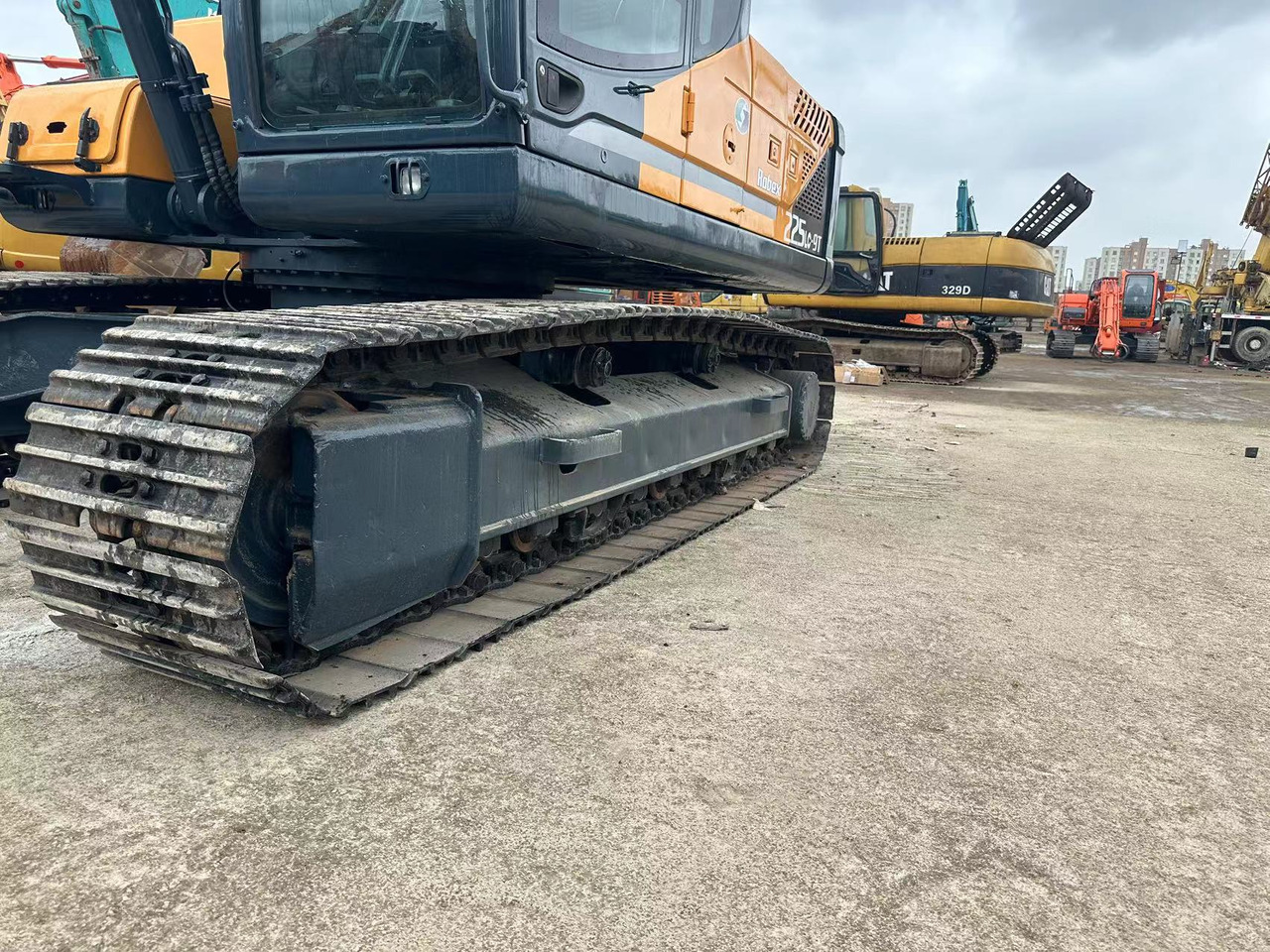 Crawler excavator HYUNDAI 225LC-9T 225 LC - 9T 220LC-9S 330LC-9T: picture 10