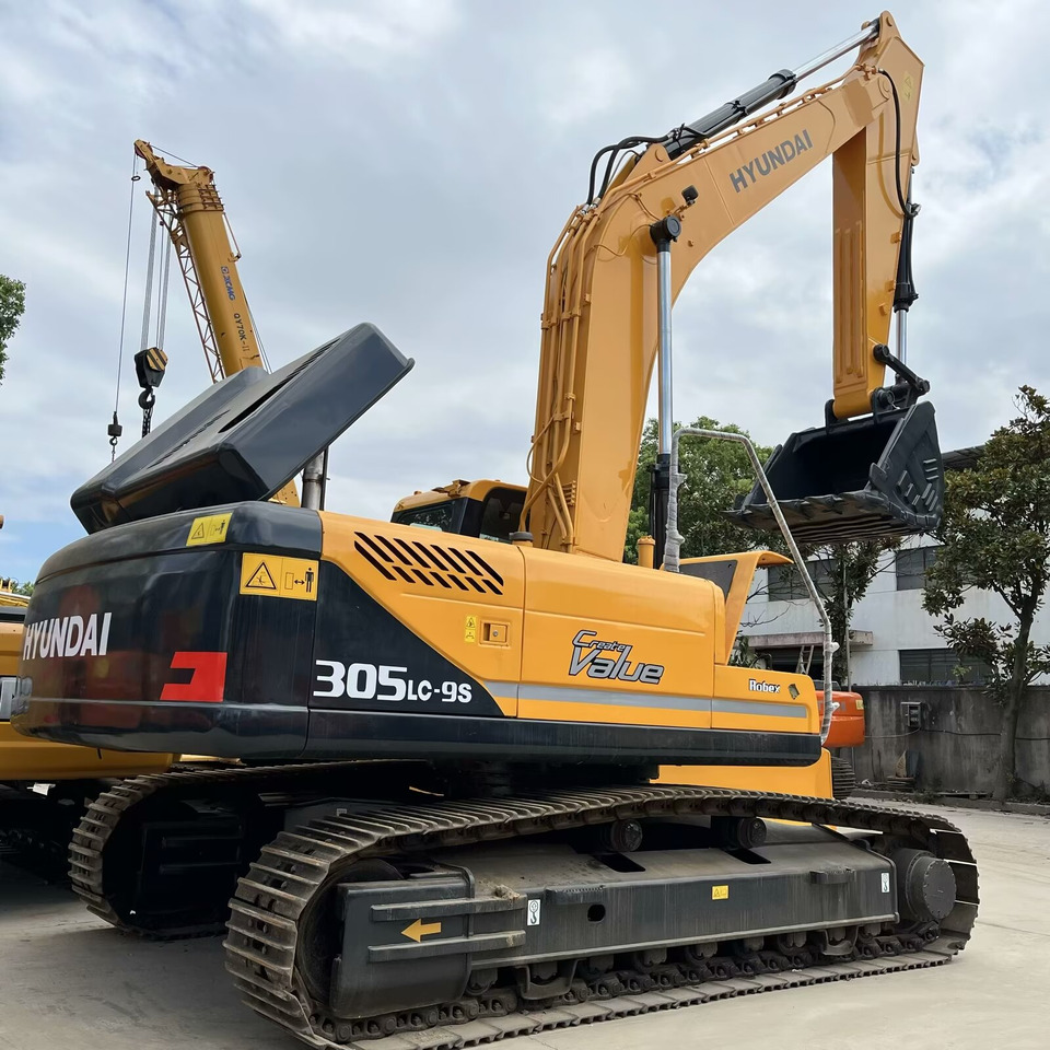 HYUNDAI 305LC-9T - Crawler excavator: picture 1 HYUNDAI 305LC-9T - Crawler excavator: picture 1