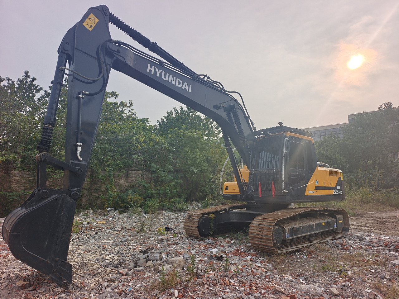 HYUNDAI HX225HD - Crawler excavator: picture 2 HYUNDAI HX225HD - Crawler excavator: picture 2