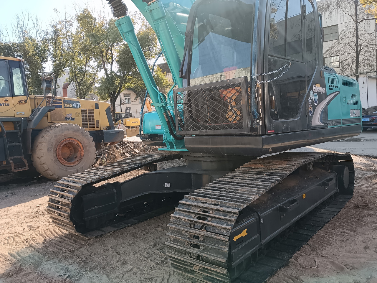 KOBELCO SK200-8 SK 200 - 8 SK210LC - Crawler excavator: picture 3 KOBELCO SK200-8 SK 200 - 8 SK210LC - Crawler excavator: picture 3