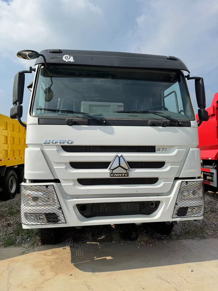 SINOTRUK HOWO DUMP TRUCK 6*4 8*4 371 380 400 420 460 HP - Tipper: picture 5 SINOTRUK HOWO DUMP TRUCK 6*4 8*4 371 380 400 420 460 HP - Tipper: picture 5