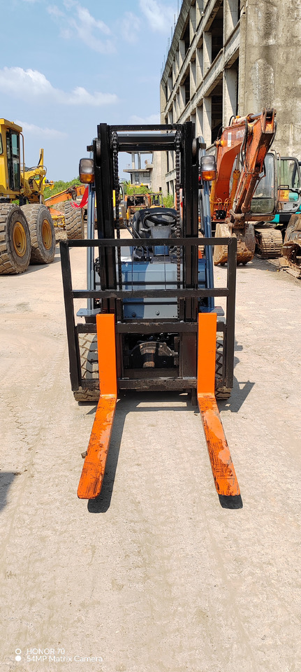 TOYOTA FD35 - Diesel forklift: picture 1 TOYOTA FD35 - Diesel forklift: picture 1