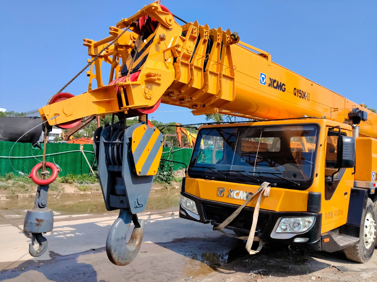 XCMG QY50KⅡ - Mobile crane: picture 2 XCMG QY50KⅡ - Mobile crane: picture 2