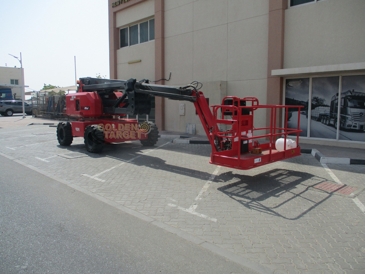 Hered HA21JE Electric Articulating Boom Lift - Articulated boom: picture 1 Hered HA21JE Electric Articulating Boom Lift - Articulated boom: picture 1